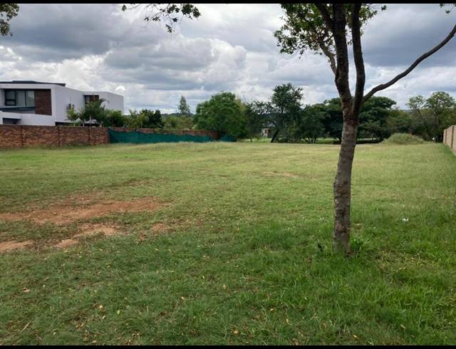 LAND FOR SALE IN SIX FOUNTAINS RESIDENTIAL ESTATE